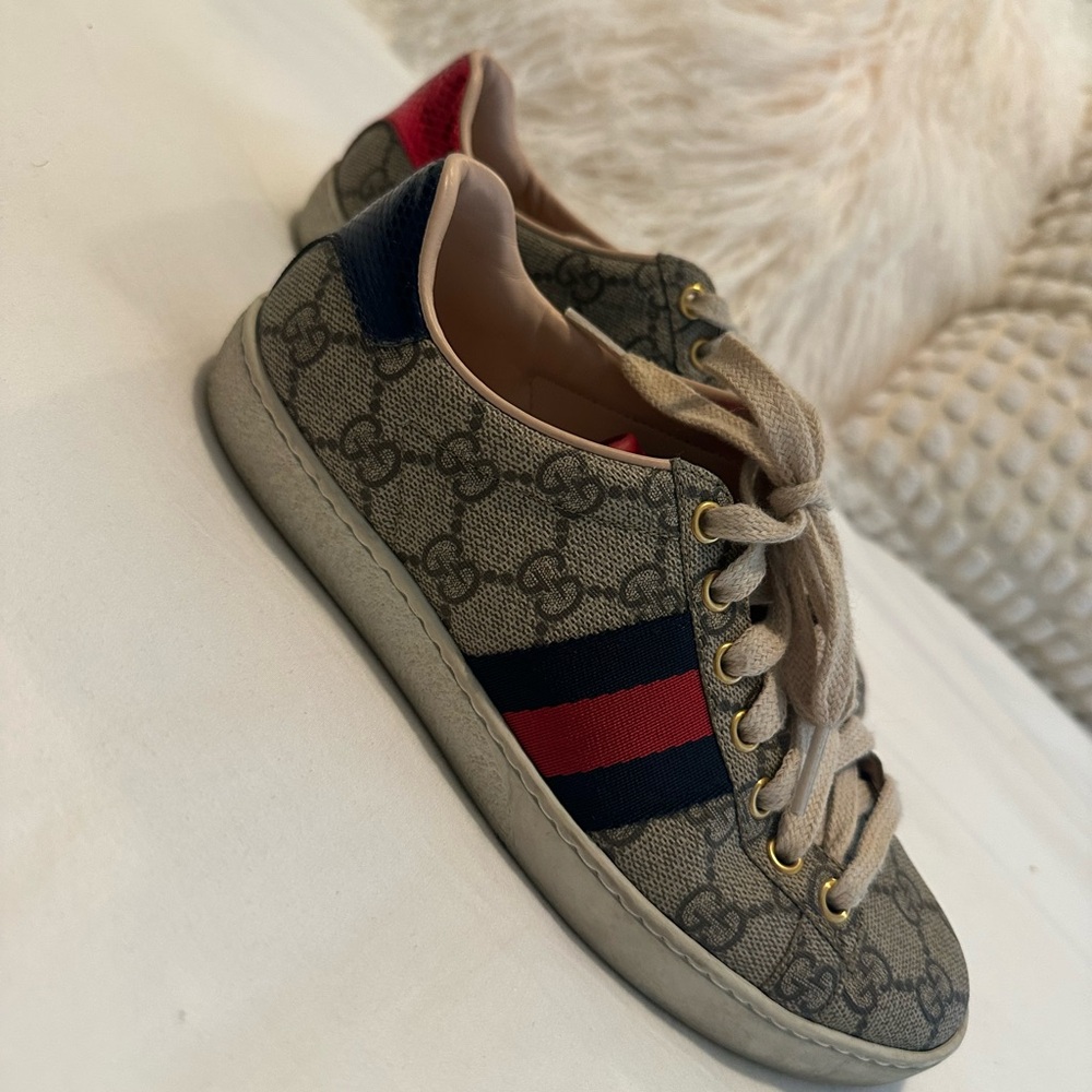 Gucci Ace Sneakers - 35 (Women’s size 6)